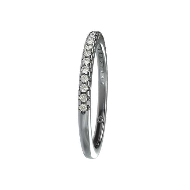 Cassio Creation - Single Row Diamond Band